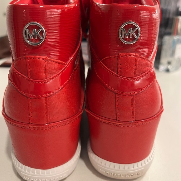MK Nikko High Top Fashion Sneaker - Red - Size 11 - Picture 4 of 5